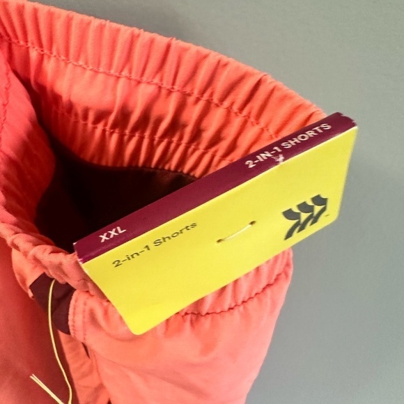 All in Motion Pink/Red Running Shorts XXL - Picture 3 of 10